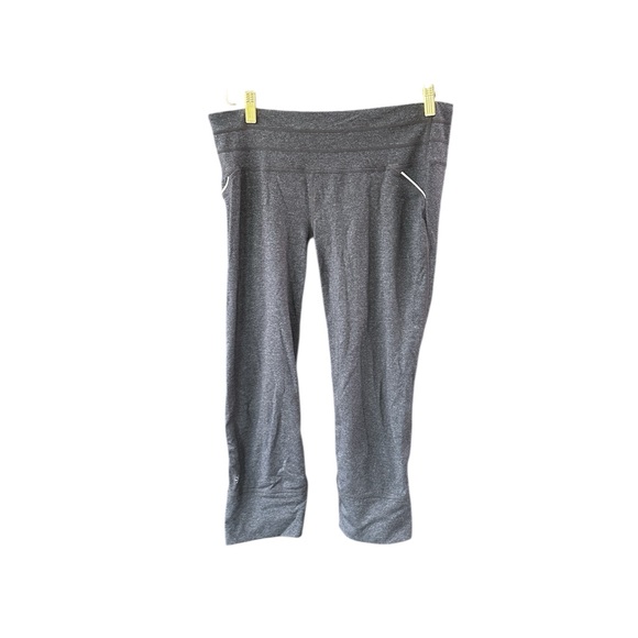 Athleta | Relay Capri Leggings | Cropped | Gray | Large Tall - Picture 1 of 5